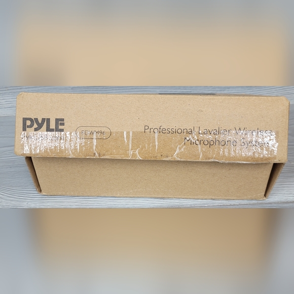 Pyle Lavalier Wireless Microphone System Model: PDWM96 - Picture 16 of 16